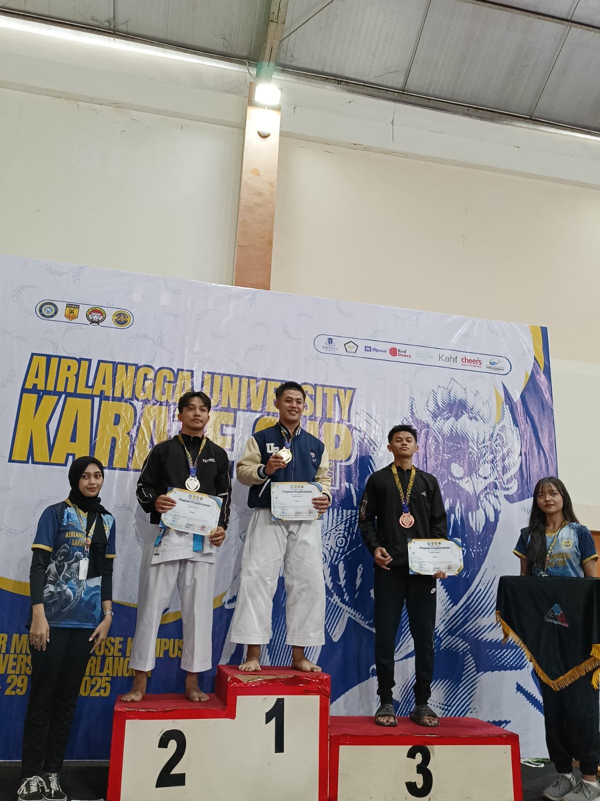Juara Karate Tingkat Nasional