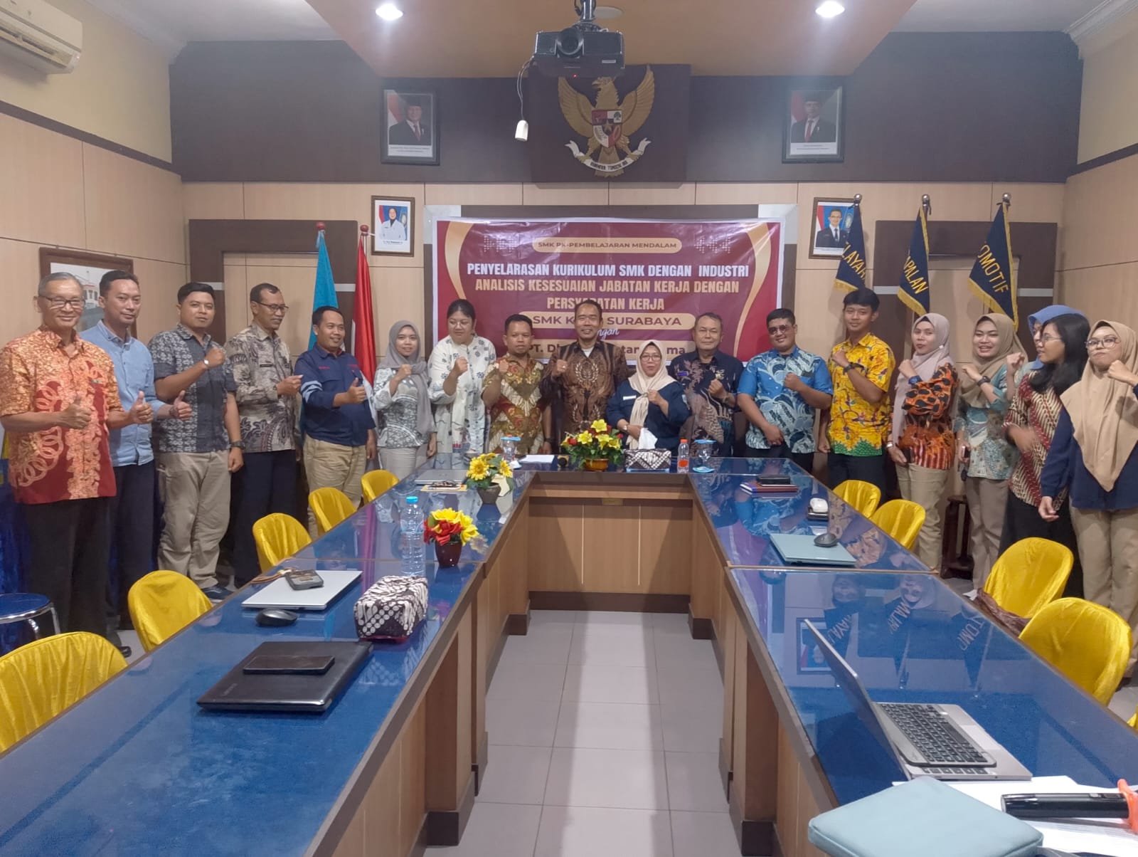 SMK KAL - 2 Melaksanakan Workshop Peningkatan Relevansi Lulusan melalui Pembaruan Profil dan Materi Uji Berstandar Industri Pelayaran & Regulasi Maritim